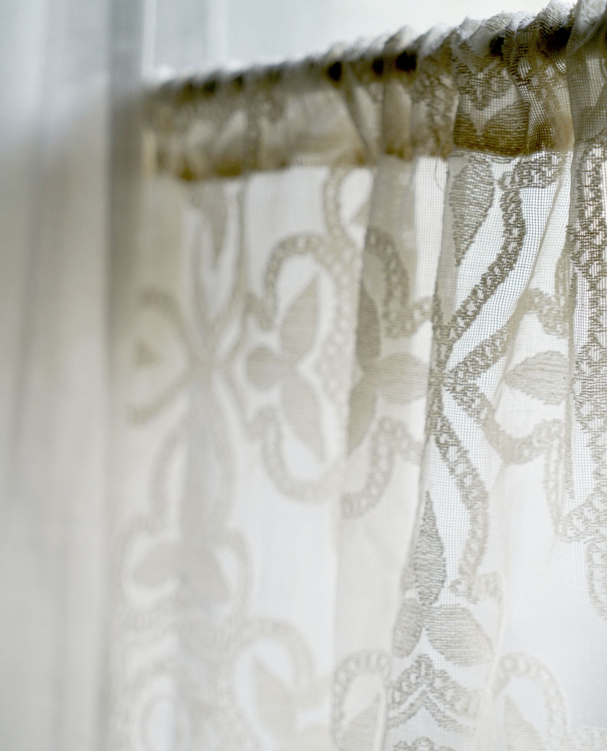 Lina Madras Slot Top Cafe Curtain