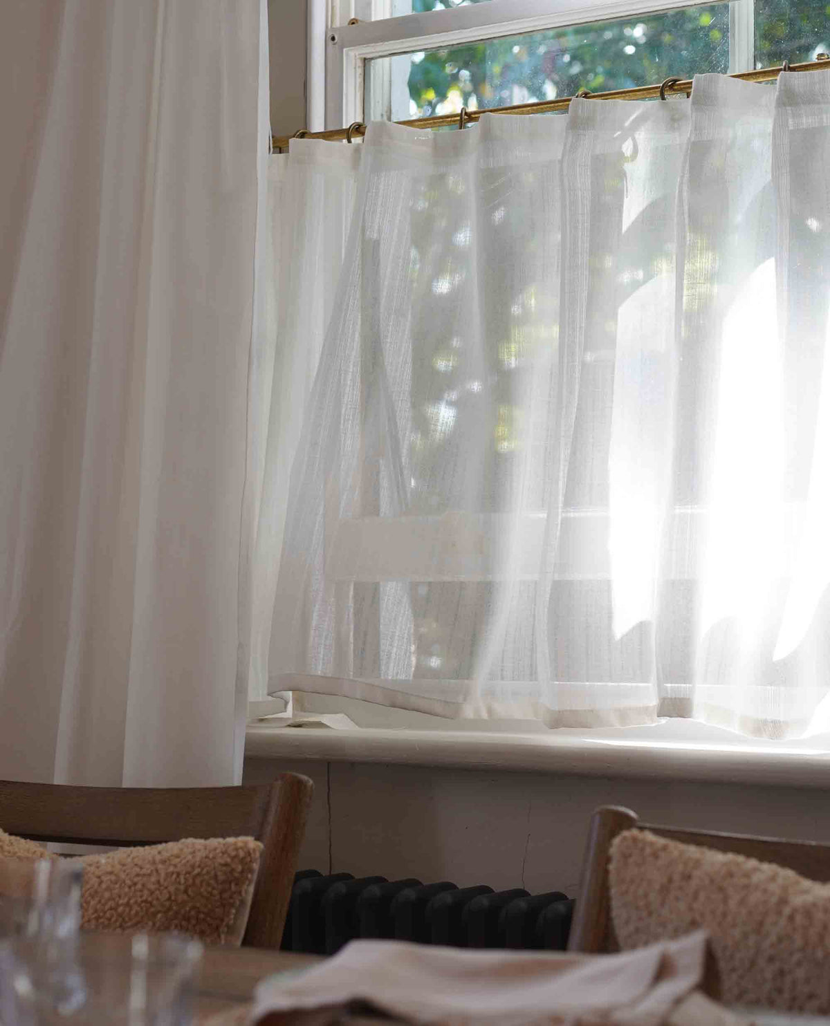 Milos FR Tape Top Cafe Curtain